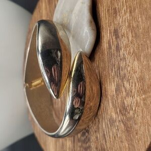 Snake wrap celtic hinge cuff‎ bracelet B3216